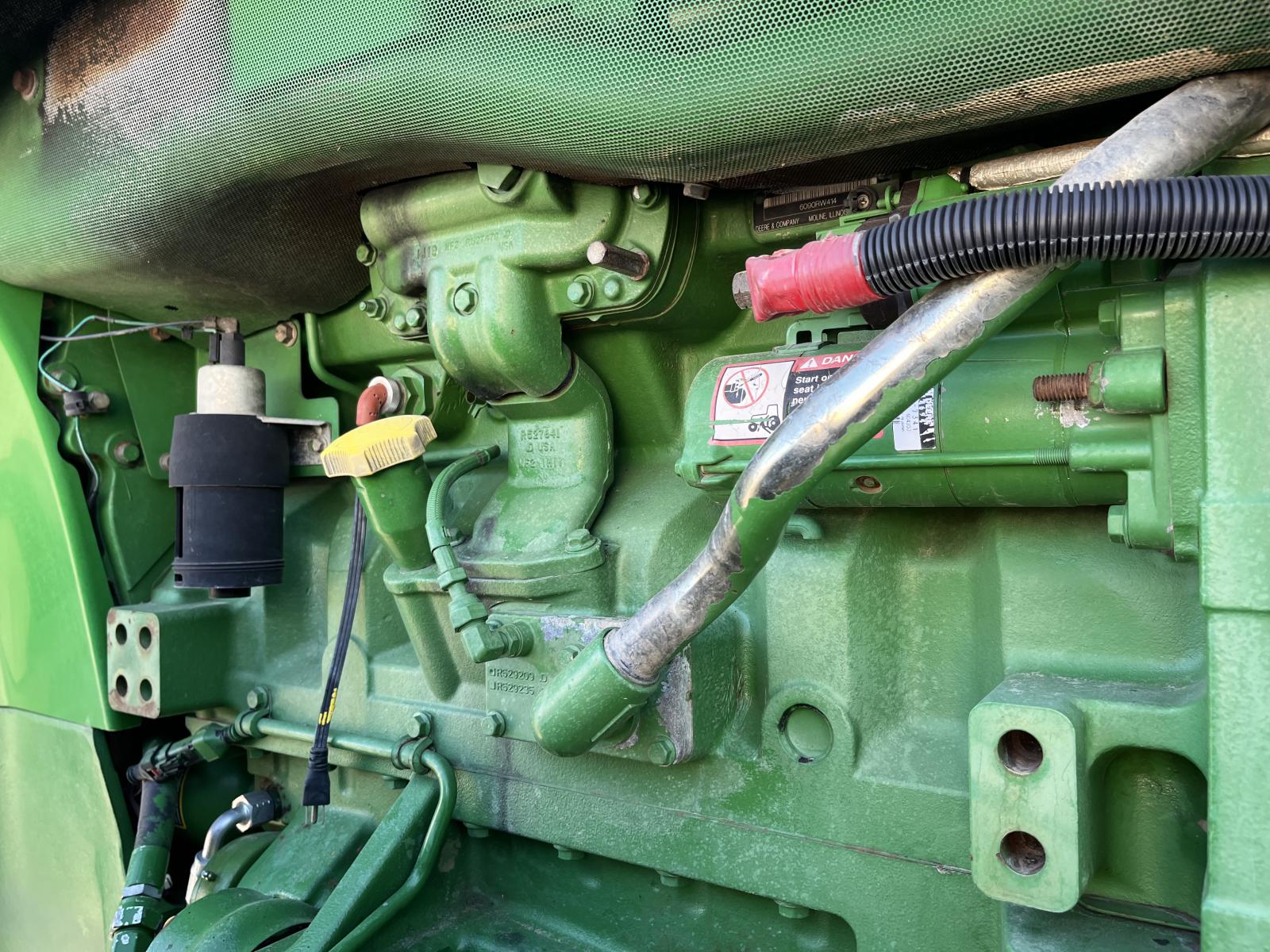 ./imagenes/INVOICE/2019/17674/JOHN DEERE 8310R (12).JPG